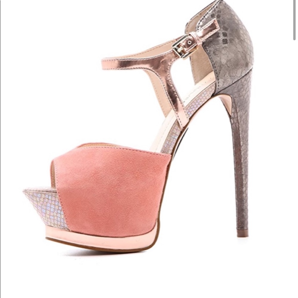 Platform pumps
